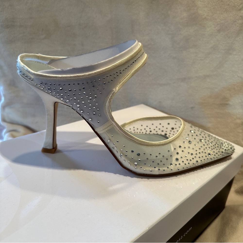 Nine West Saren2 Pumps - Cream